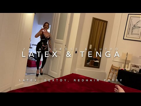 ❤️ Fa'afafine fa'amumu ulu i le teuga latex fa'afeusua'i e so'o ❤❌ Fa'afeusuaiga Tulaga
